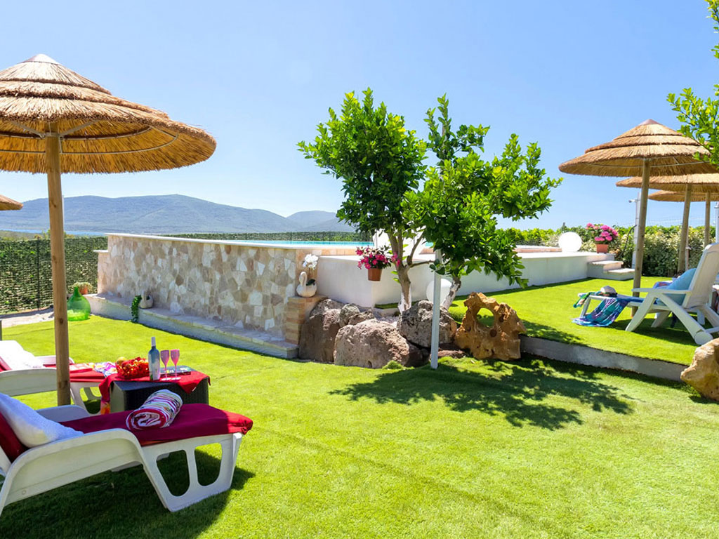 Residenza alla Collina - Due Ville Indipendenti, a pochi km da Alghero, con Piscina a Sfioro, area barbecue e giardino - 4