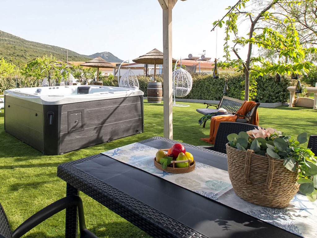 Residenza alla Collina - Due Graziose Ville, a pochi minuti da Alghero, con Piscina a Sfioro, area barbecue e giardino - 5
