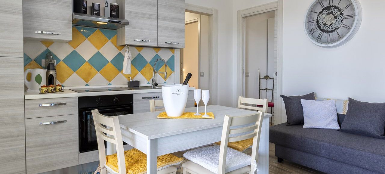 Villa Mugoni - A charming Villa with a pool, just minutes from Alghero—ideal for families or groups - 1